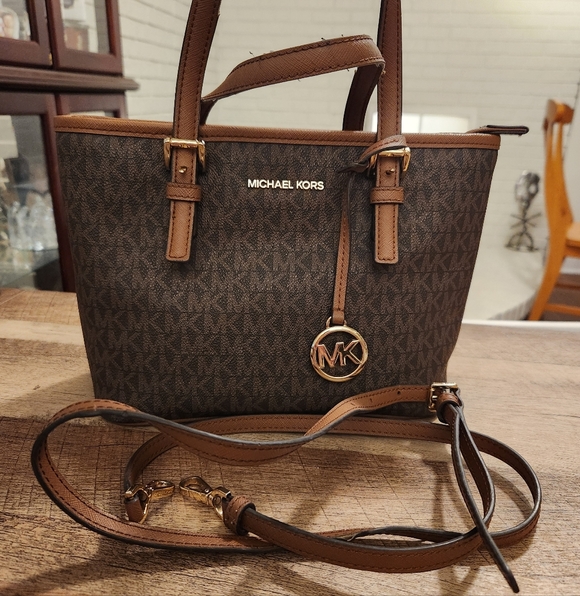 Michael Kors Dark Brown Signature Tote - Picture 2 of 16